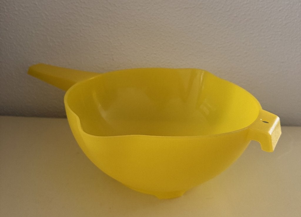 Tupperware handvergiet geel, Huis en Inrichting, Keuken | Tupperware, Ophalen of Verzenden, Zo goed als nieuw, Geel, Overige typen