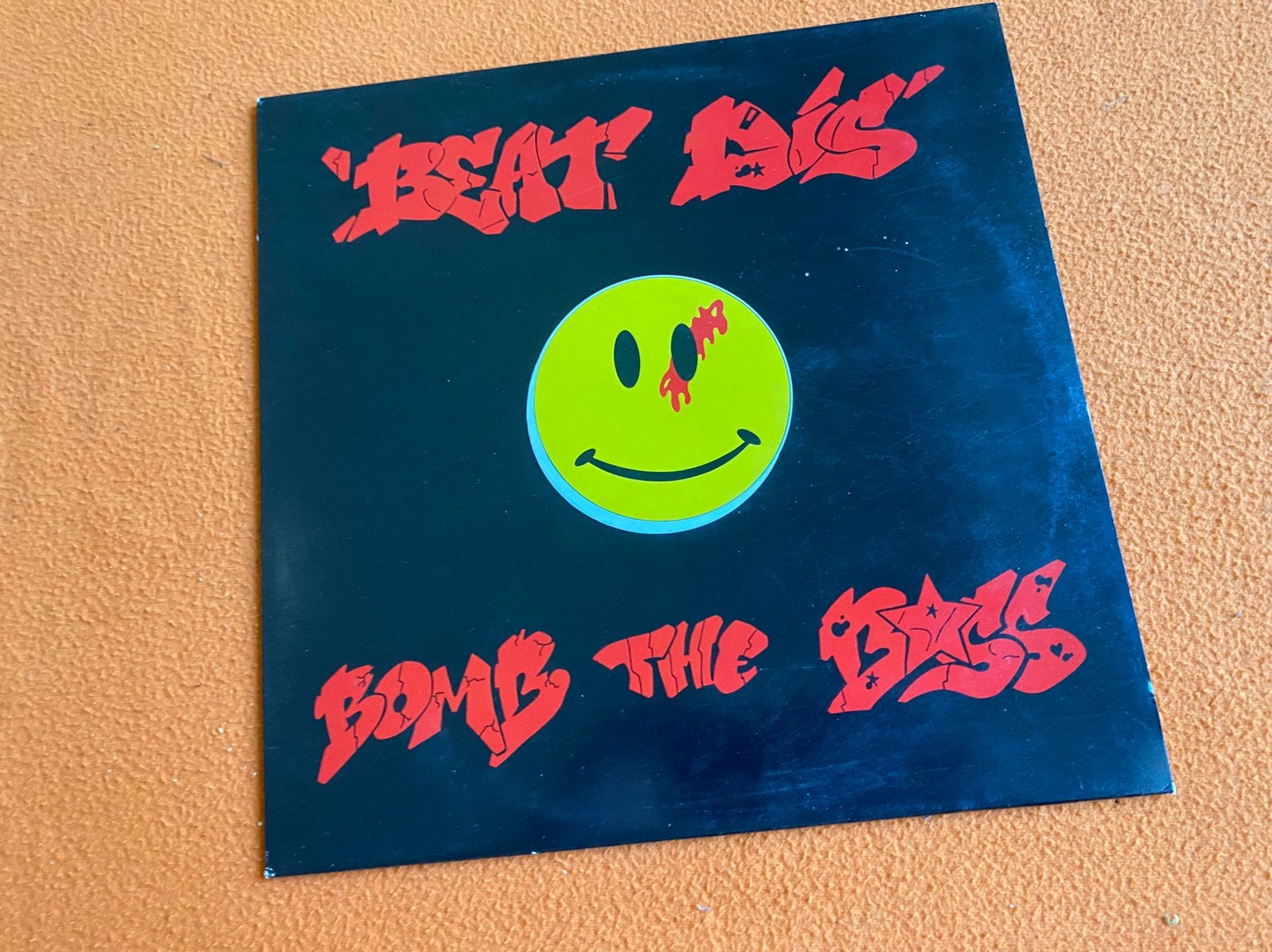 Bomb the bass (maxi), Ophalen of Verzenden, Zo goed als nieuw, 12 inch