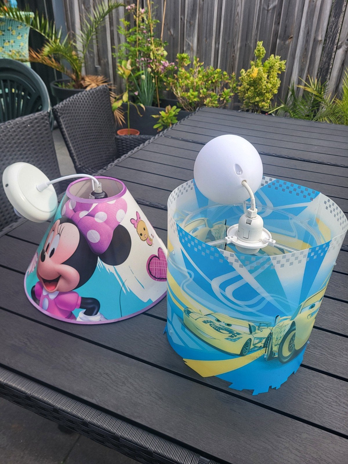 Twee plafond lampen compleet met lampen., Kinderen en Baby's, Kinderkamer | Inrichting en Decoratie, Ophalen of Verzenden, Zo goed als nieuw
