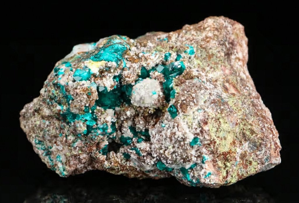 DIOPTAAS + CALCIET + TSUMCORIET uit Tsumeb, Namibië., Ophalen of Verzenden, Mineraal