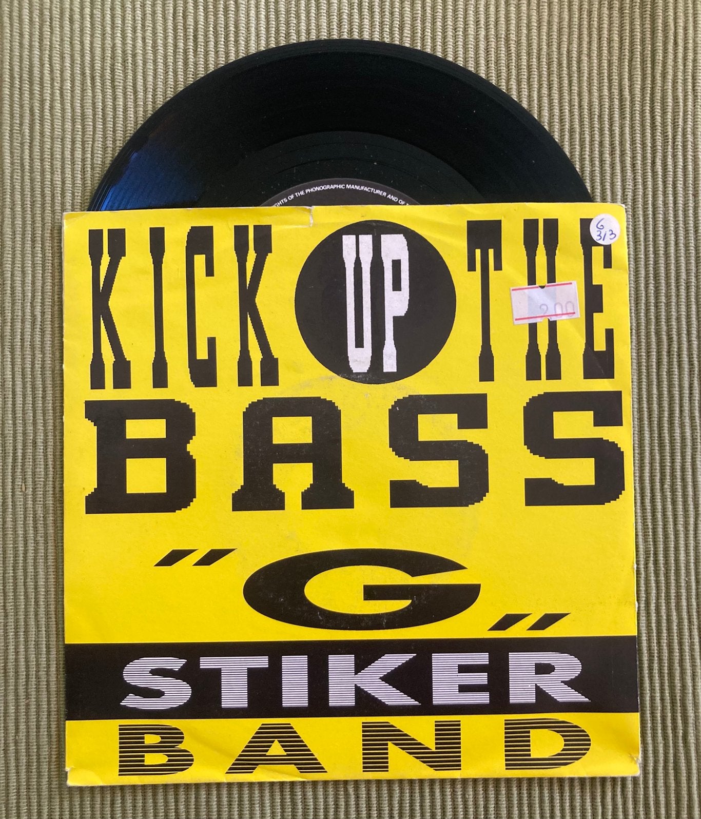 Vinyl single “G” Stiker Band - Kick up the Bass, Gebruikt, 1990 - 1999, 7 inch, Single