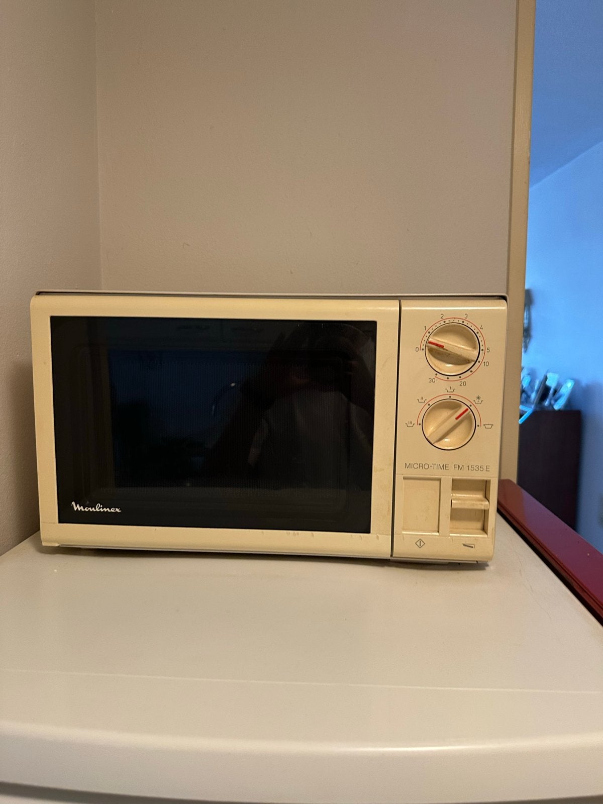 Moulinex Magnetron - Oud, maar functioneel, Witgoed en Apparatuur, Ophalen, Gebruikt, Magnetron, Draaiplateau