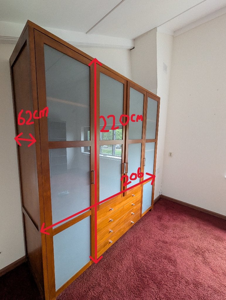 kleding kast 220x206x62cm, Huis en Inrichting, Kasten | Kledingkasten, Zo goed als nieuw, 200 cm of meer, 50 tot 75 cm, Ophalen