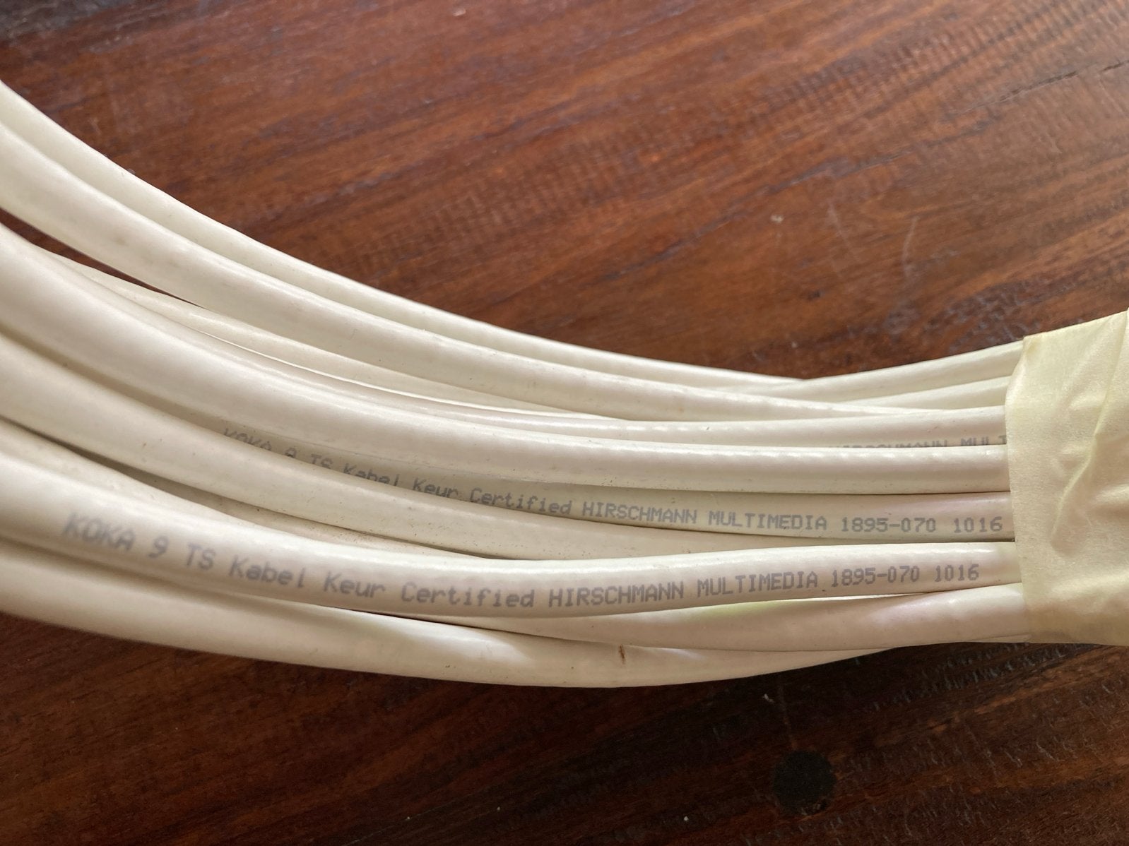 Coaxkabel 10 meter - Hirschmann Multimedia KOKA 9 TS, Ophalen of Verzenden, Zo goed als nieuw, 10 meter of meer, Coaxiale kabel
