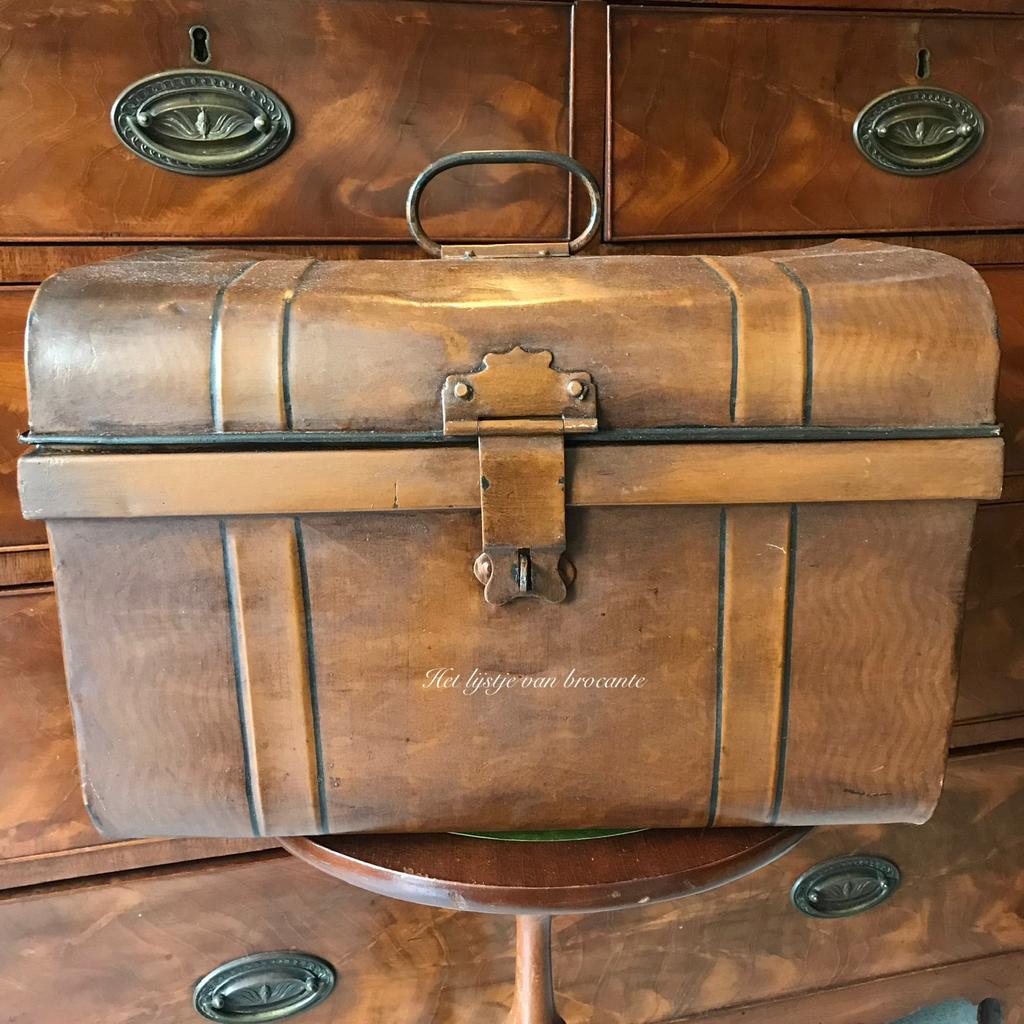 Engels antieke Metal Trunk / kist, Ophalen of Verzenden