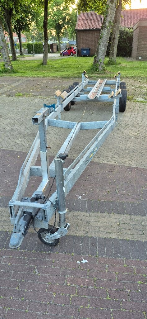 Pega boot trailer 8 meter, Watersport en Boten, Boottrailers, Ophalen, Gebruikt, 6 tot 9 meter, Sloepentrailer