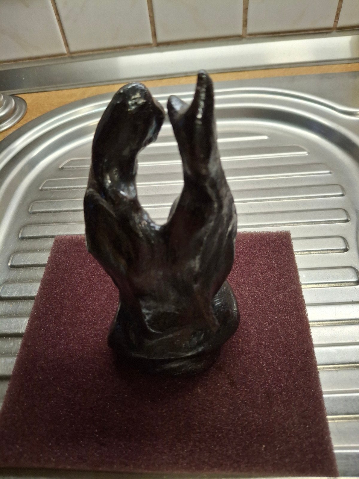 steengoed beeldje, Verzenden