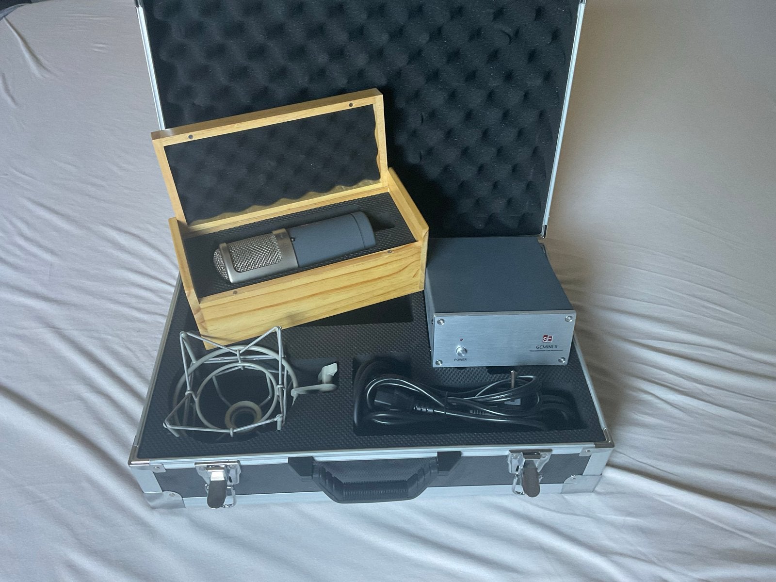 SE Electronics Gemini MK II Studio Microfoon met 2 Buizen, Ophalen of Verzenden, Gebruikt, Studiomicrofoon