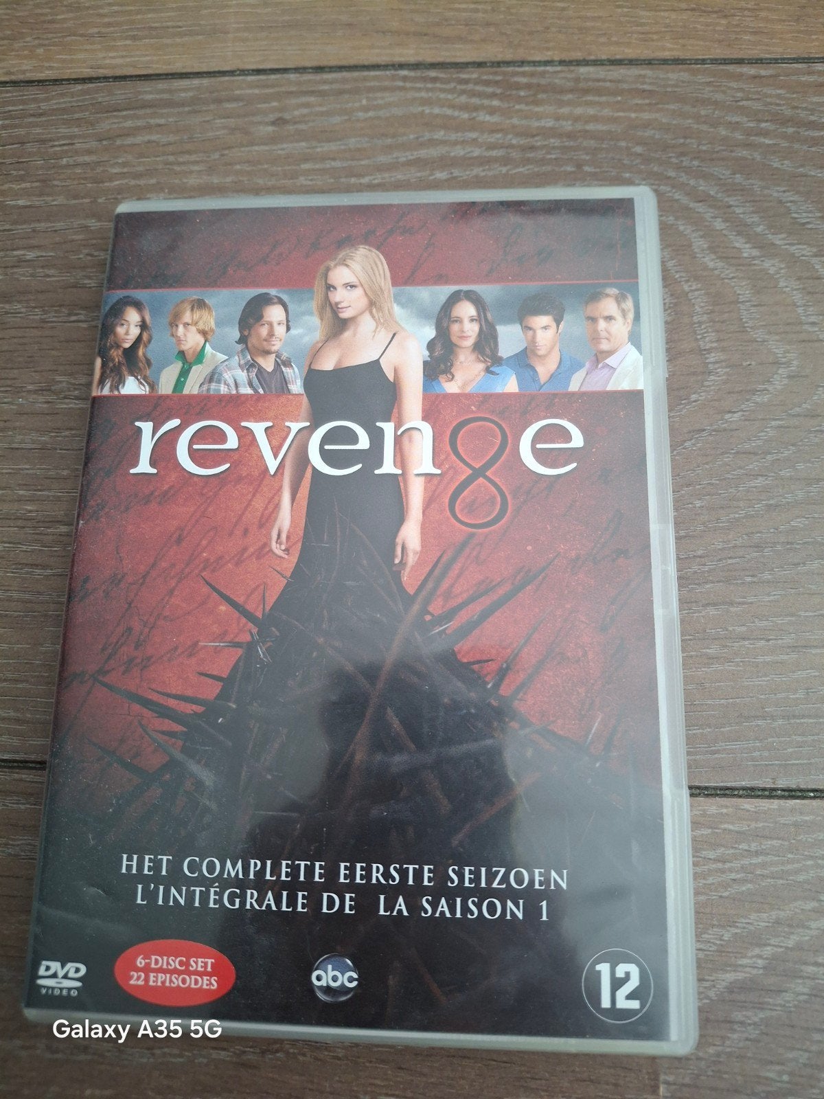 Revenge seizoen 1 tot en de 3. zgan nl ondertiteld!, Cd's en Dvd's, Dvd's | Tv en Series, Seizoen 1, Drama, Ophalen of Verzenden