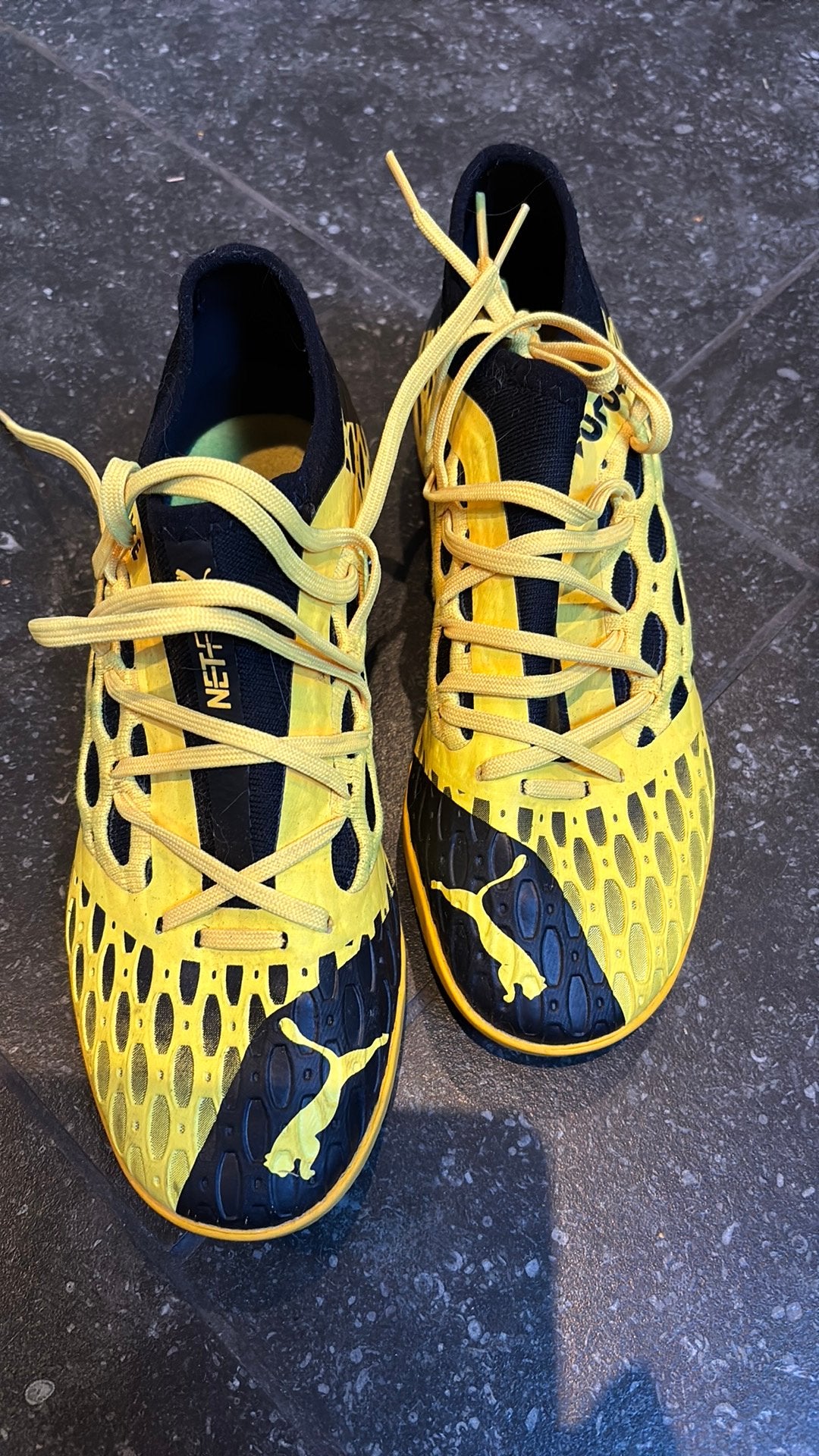 Nette, weinig gebruite gymschoenen zaalschoenen.  Mt 39, Kleding | Dames, Zwart, Ophalen of Verzenden, Sneakers of Gympen, Zo goed als nieuw