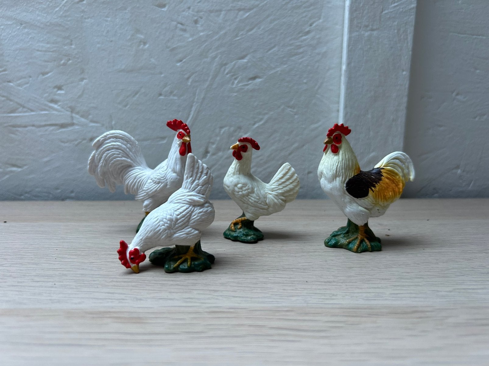 Schleich set witte kippen, Verzamelen, Dierenverzamelingen, Ophalen of Verzenden, Zo goed als nieuw, Paard, Beeldje of Figuurtje