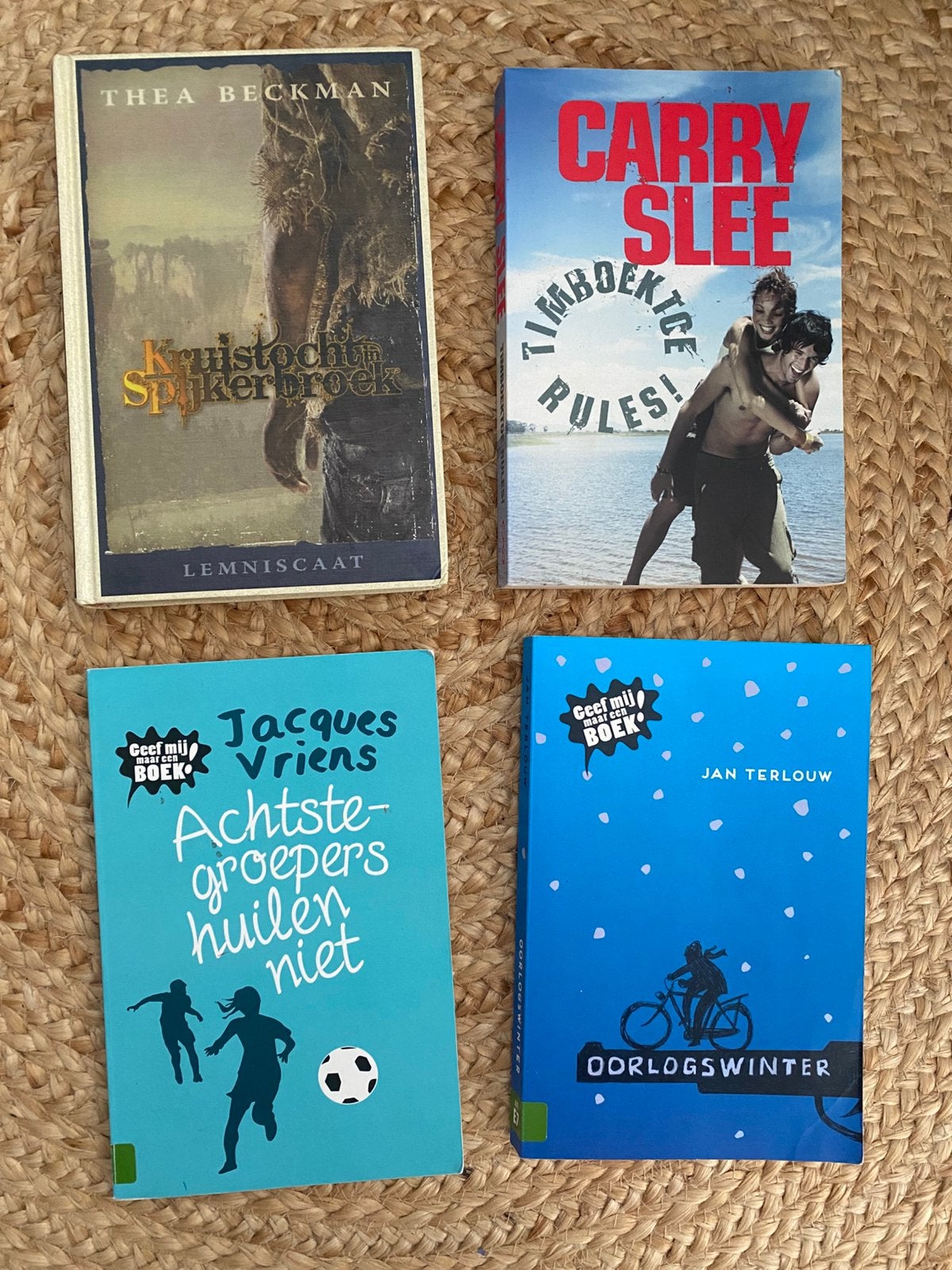 4 kinderboeken, Boeken, Kinderboeken | Jeugd | 10 tot 12 jaar, Ophalen of Verzenden, Zo goed als nieuw