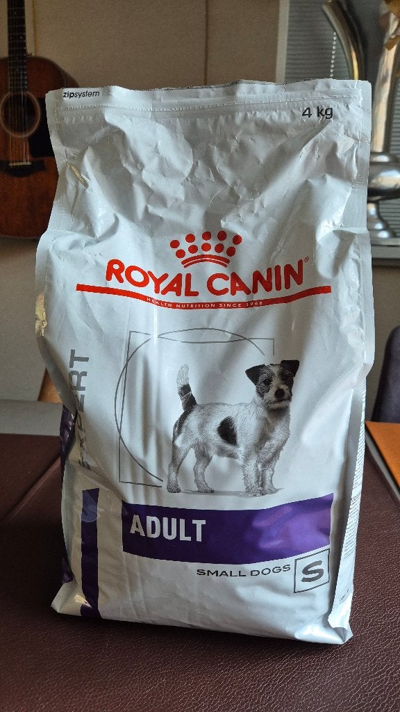 Royal Canin Hondenvoer, Ophalen, Hond