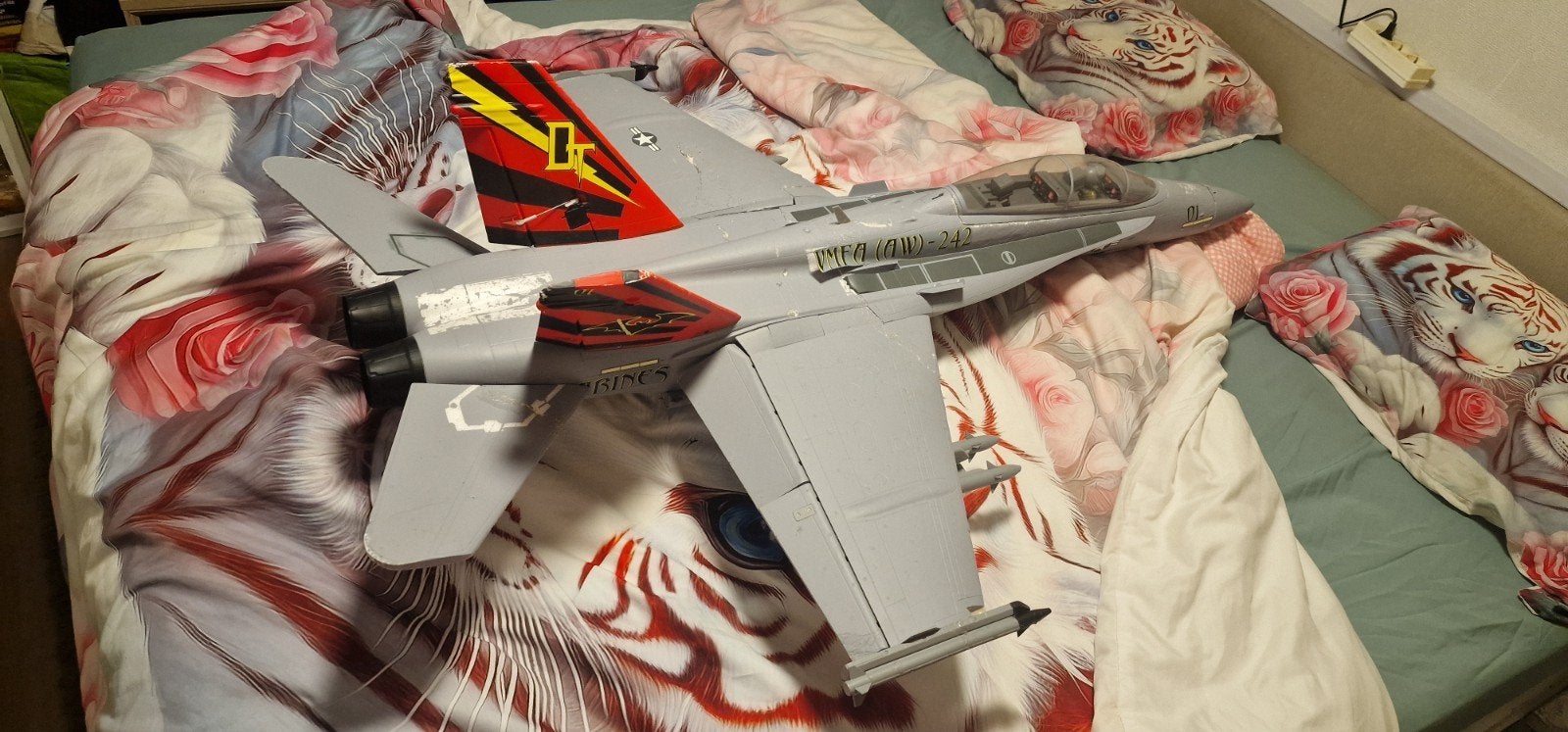 RC Vliegtuig F-18 Hornet - Te repareren, Gebruikt, Groter dan 1:72, Vliegtuig, Ophalen