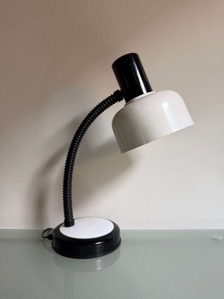 Vintage Veneta Lumi Italiaanse zwart-witte bureaulamp, Huis en Inrichting, Lampen | Tafellampen, Bureaulamp, Gebruikt, Overige merken