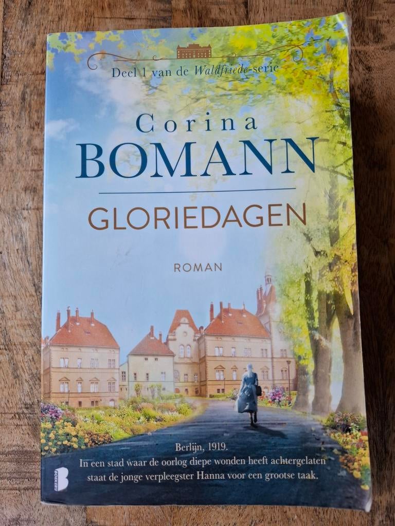Corina Bomann - Gloriedagen, Ophalen of Verzenden, Zo goed als nieuw, Corina Bomann, Nederland