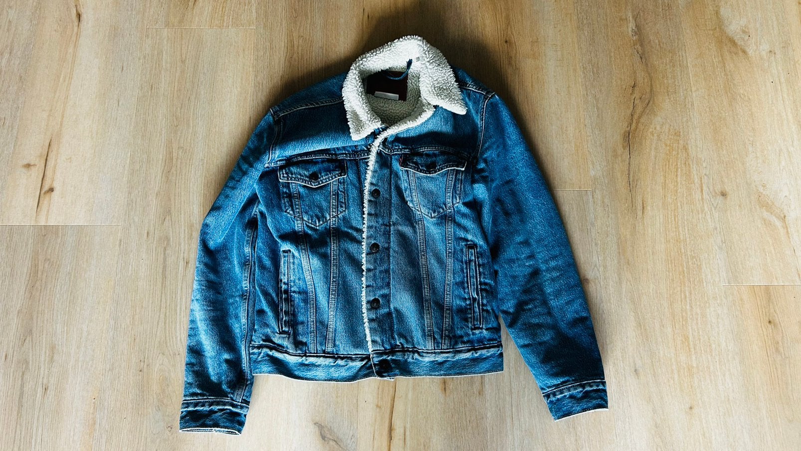 Levi’s sherpa spijkerjas, Ophalen of Verzenden, Zo goed als nieuw, Maat 46 (S) of kleiner, Blauw