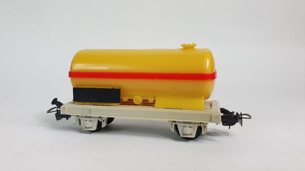 Piko H0 gele ketelwagon,geen Shell sticker. Ketel wagon. S29, Tweedehands verkoop, Tweedehands verkoop, Wisselstroom, Gebruikt