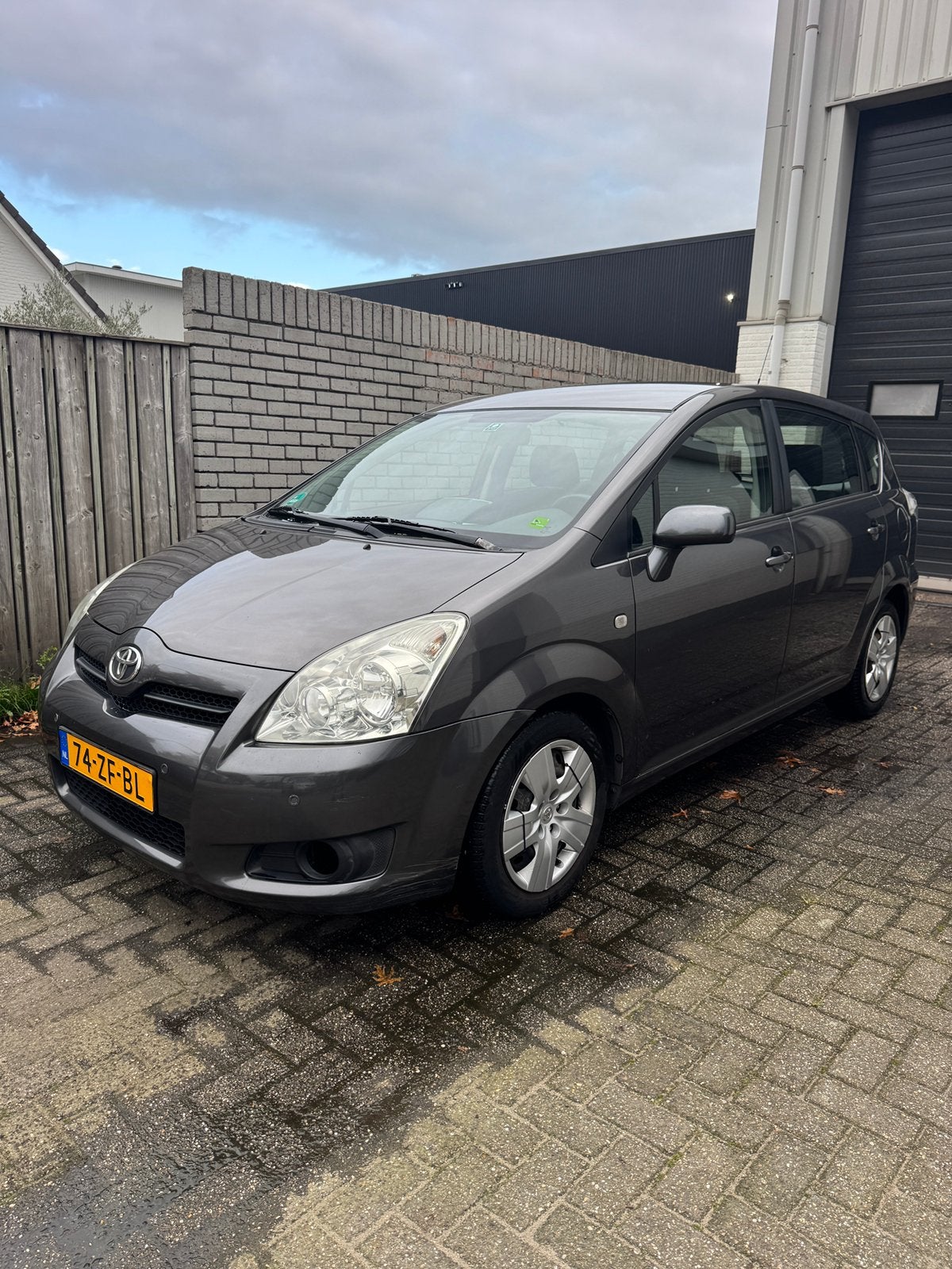 Toyota Corolla Verso 2.2 5P | NAP | Diesel, Auto's, Voorwielaandrijving, 4 cilinders, Origineel Nederlands, 168 €/maand