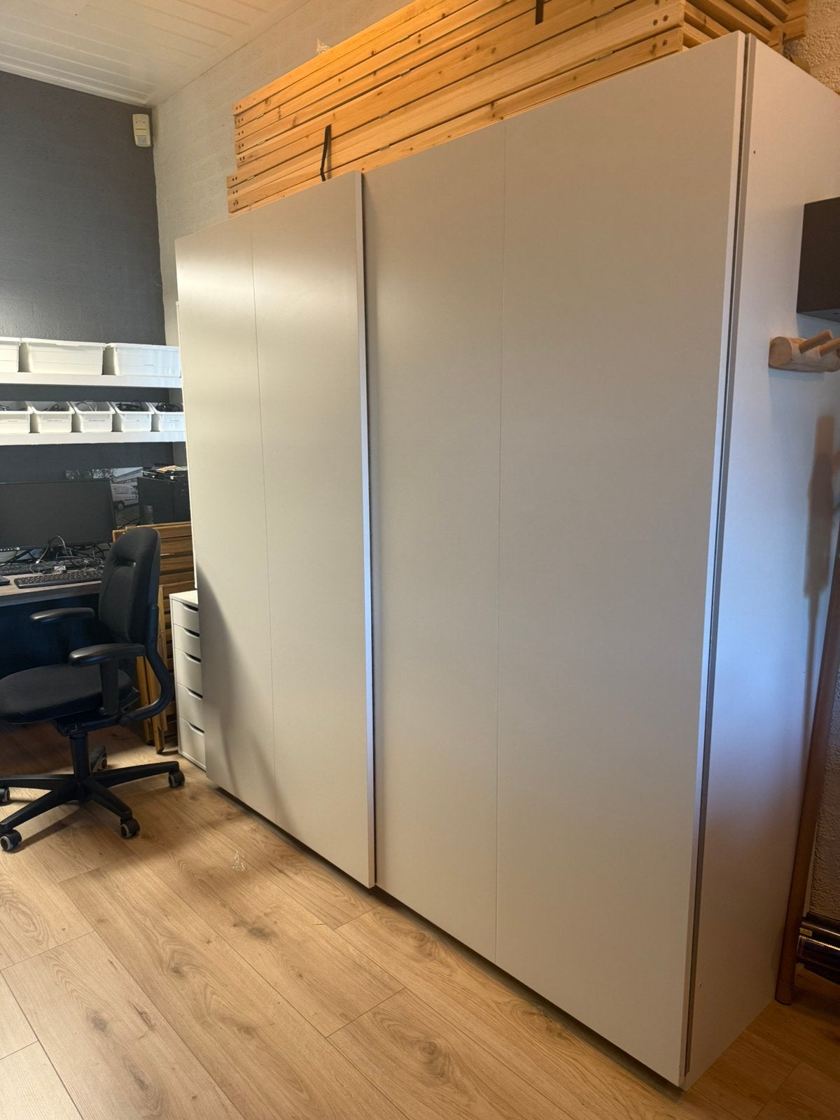Pax kast met schuifdeuren, Huis en Inrichting, Kasten | Kledingkasten, Ophalen, Zo goed als nieuw, 50 tot 75 cm, 200 cm of meer