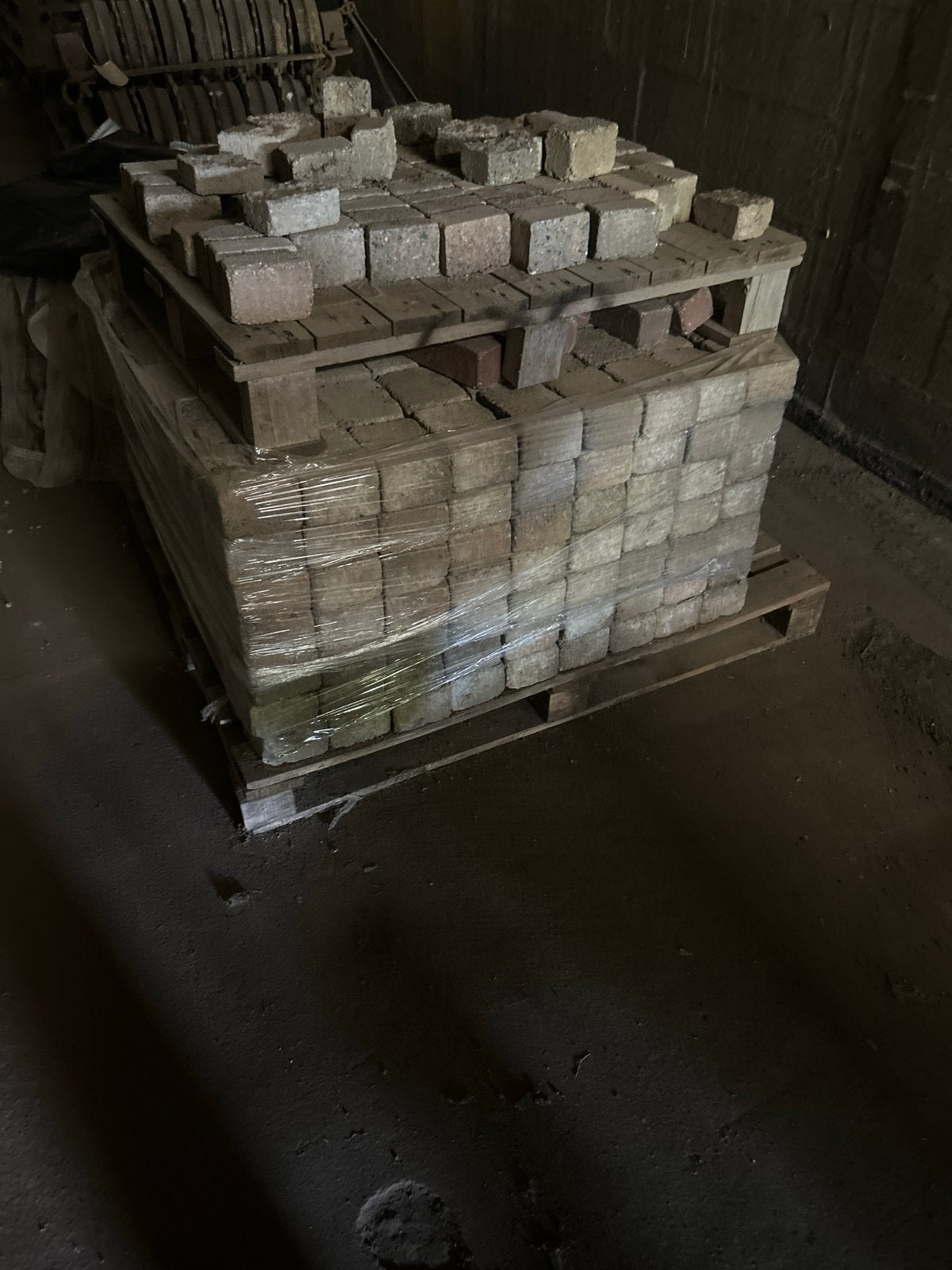Gebruikte bakstenen op pallet - voor bestrating, Ophalen, Gebruikt
