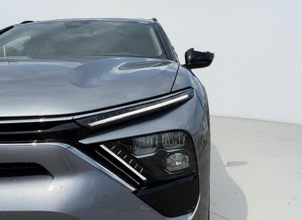 Citroen C5 X 1.6 Plug-in Hybrid 225 Shine LEER - NAVI - TREK, 1350 kg, Gebruikt, 4 cilinders, Hybride Elektrisch/Benzine