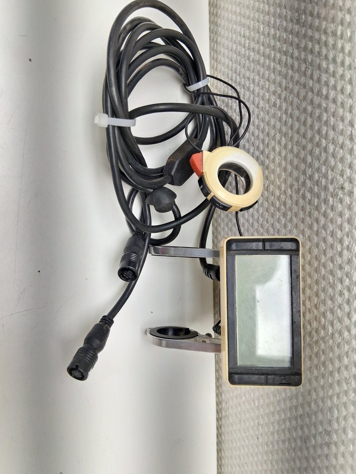 Trek Bionx Ride+ Display en Display houder, Fietsen en Brommers, Fietsaccessoires | Fietscomputers, Ophalen, Zo goed als nieuw