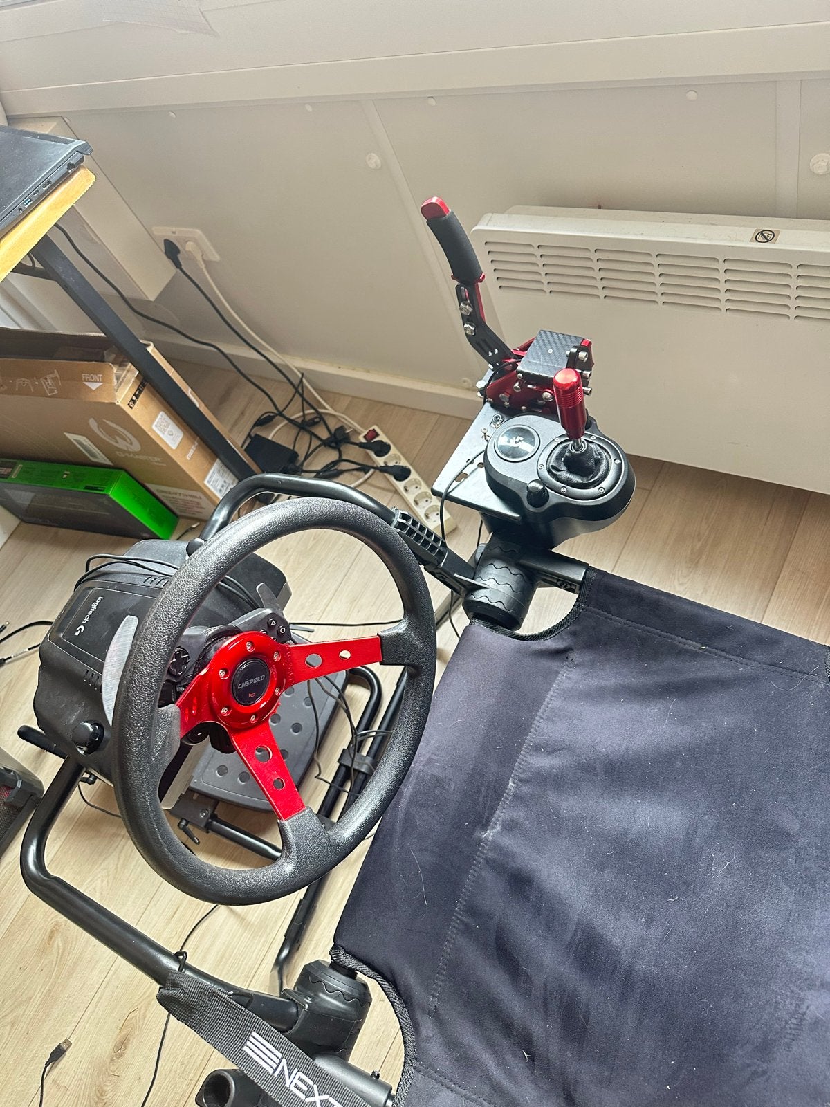 Logitech G29 Racesimulator Setup met Stoel en Monitor, Ophalen of Verzenden, Overige merken, Gebruikt