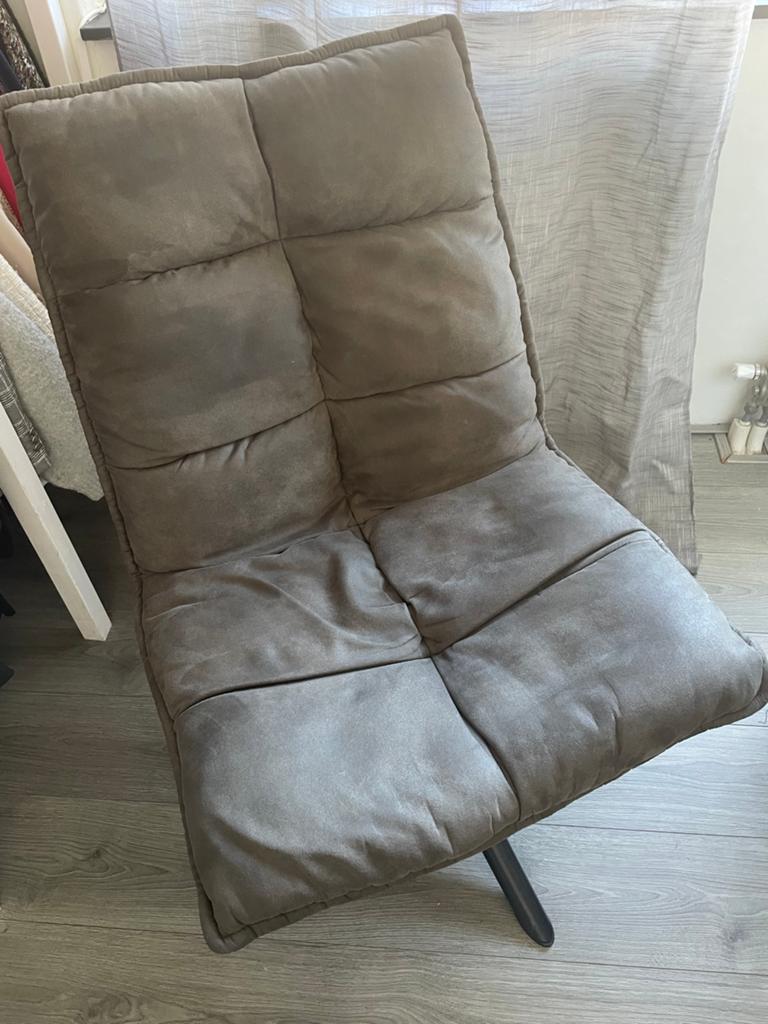 Comfortabele grijze vloerstoel met draaivoet, Ophalen, Gebruikt, Eén, Stof