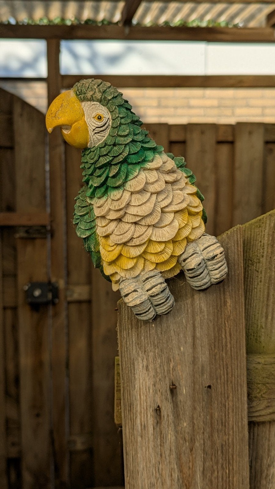 Grappige Polystone TUIN PAPAGAAI.  plant groen boom, Ophalen, Gebruikt, Kunststof, Dierenbeeld