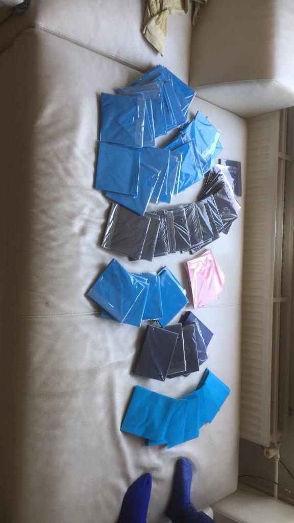 970x Enveloppen blauw zwart roze partij 14 x 14 11,7 x 16,2, Ophalen of Verzenden, Nieuw