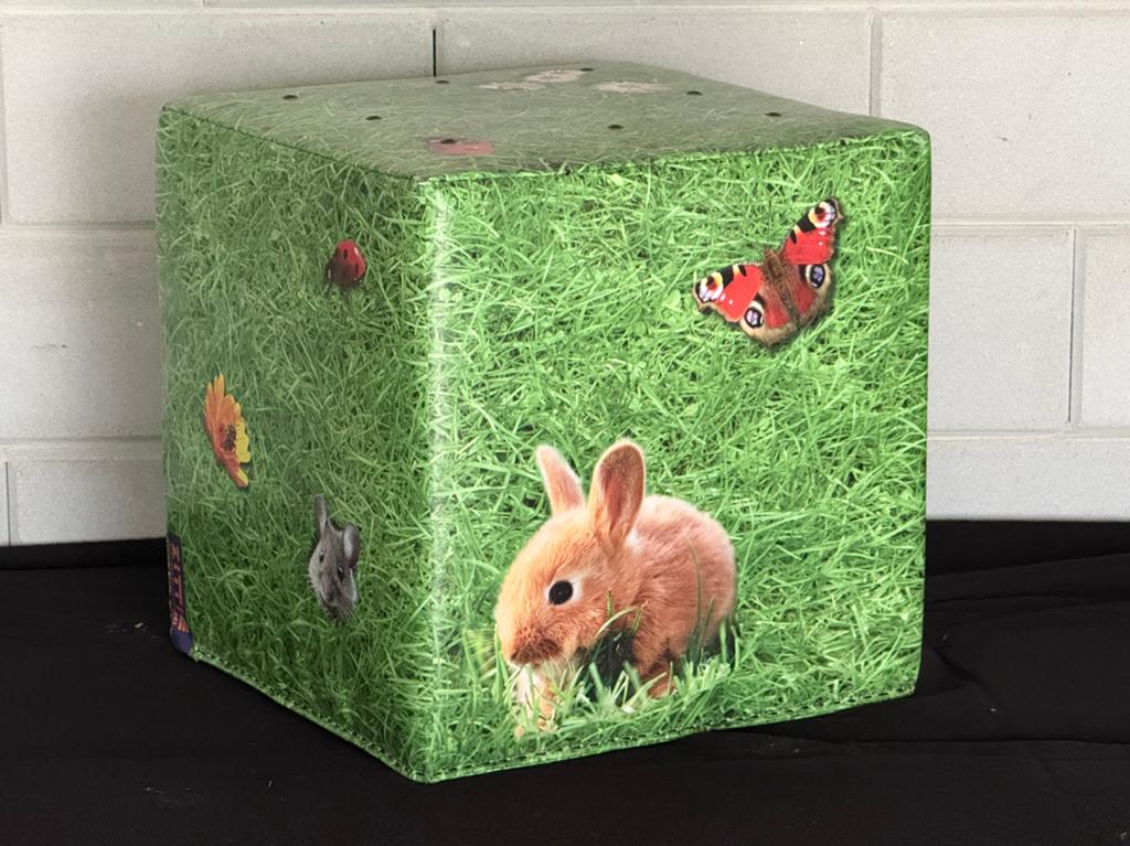Kinderpoef hocker 35x35x35cm zeildoek, Kinderen en Baby's, Kinderkamer | Inrichting en Decoratie, Ophalen, Zo goed als nieuw