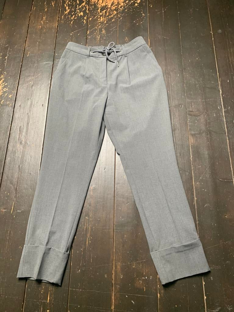 Grijze broek van Summum maat 36, Kleding | Dames, Broeken en Pantalons, Nieuw, Ophalen of Verzenden, Maat 36 (S), Grijs