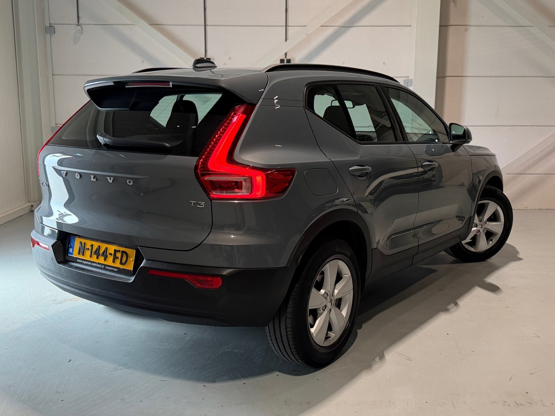 Foto 5 van Volvo XC40 1.5 T3 Business Pro - Automaat - LED - Dealer Ond