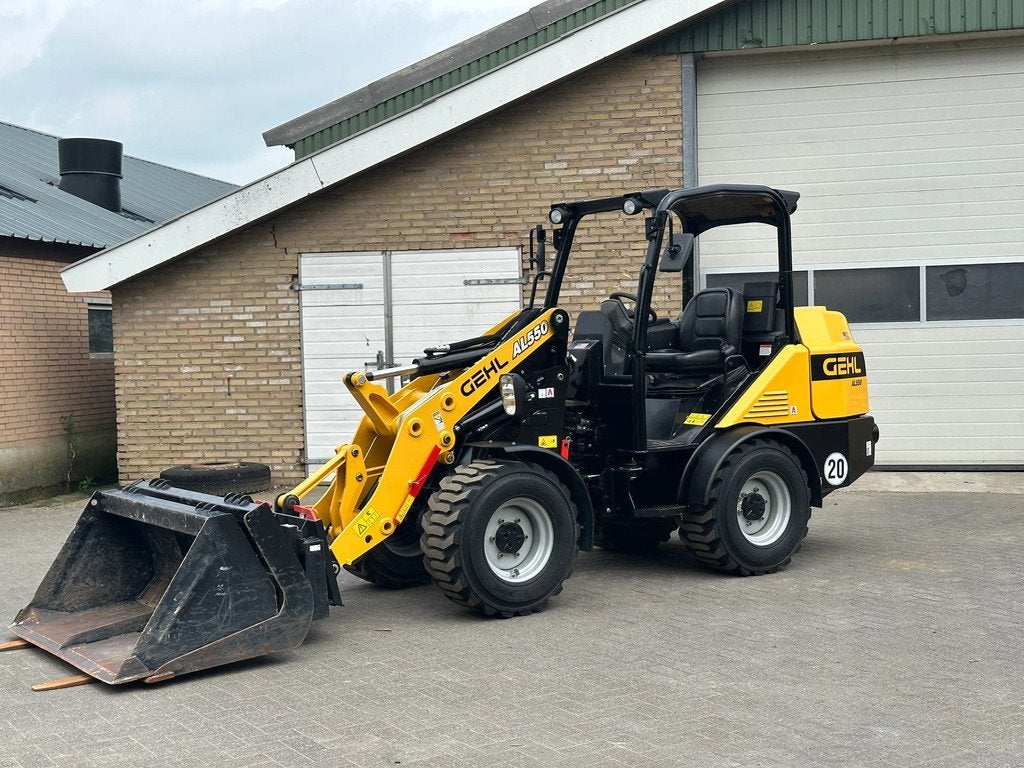Gehl AL550 (bj 2022), Wiellader of Shovel