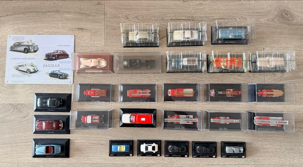 Diverse modelauto's, Ophalen of Verzenden, Zo goed als nieuw, Auto
