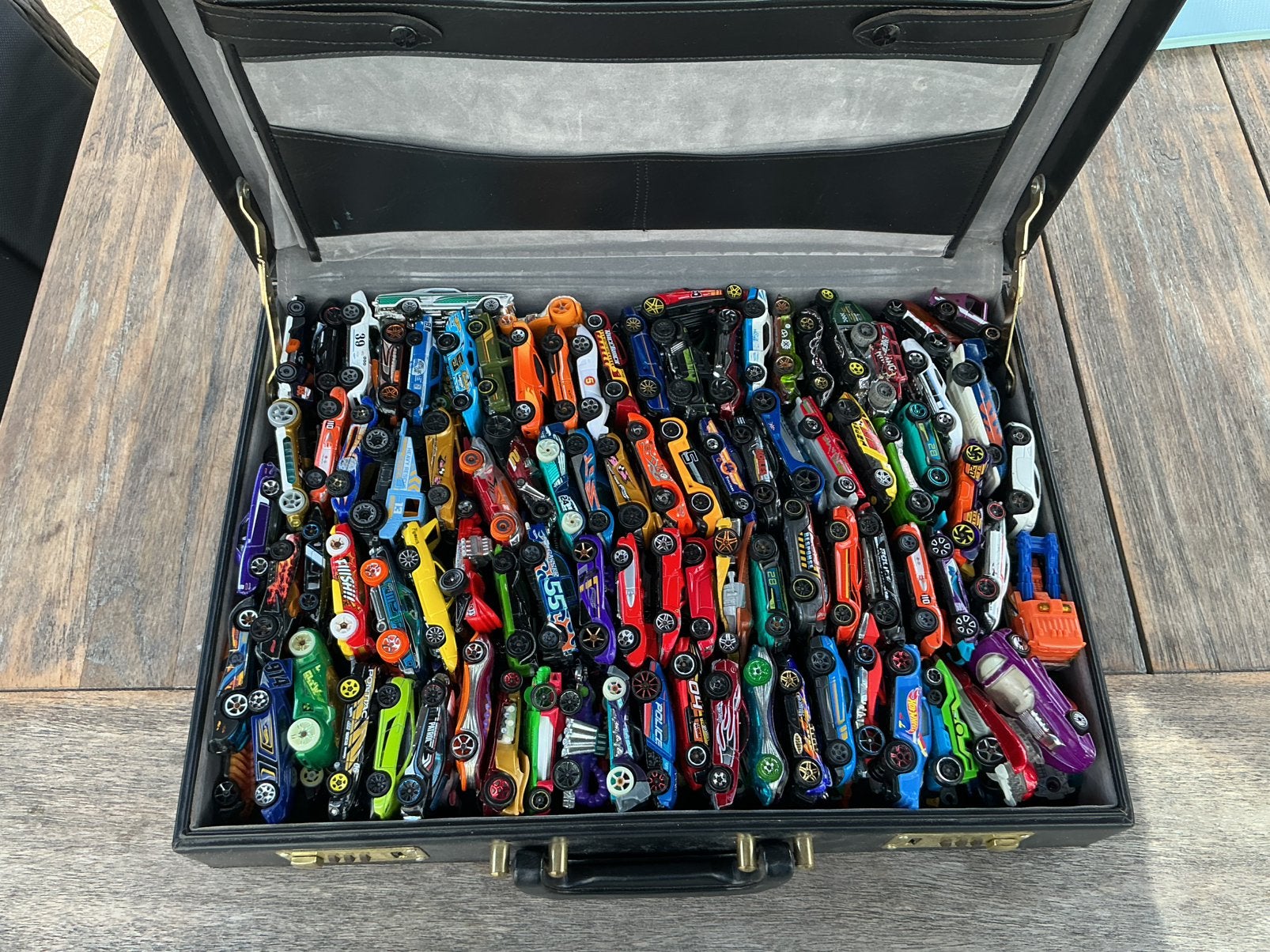 Koffer vol hotwheels auto’s., Ophalen of Verzenden, Gebruikt