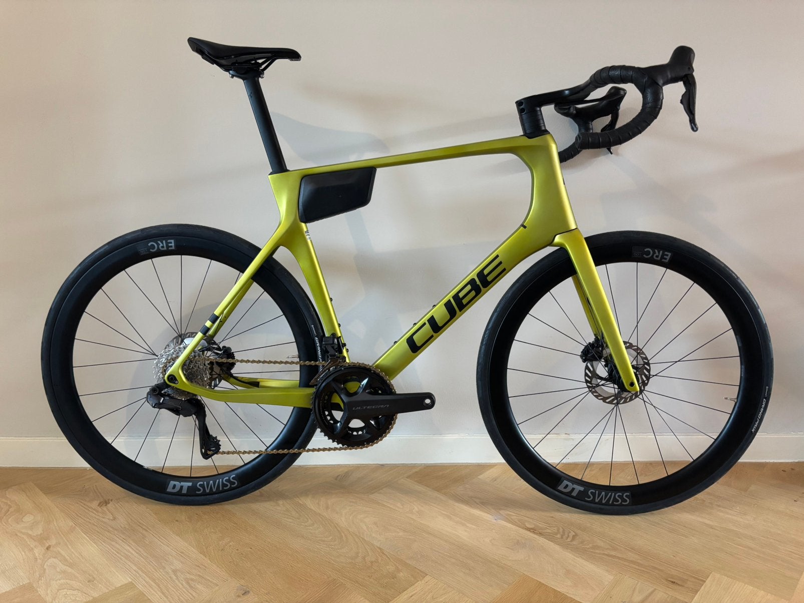 Cube Agree C:62 Race ZGAN, 28 inch, Gebruikt, Carbon, Heren