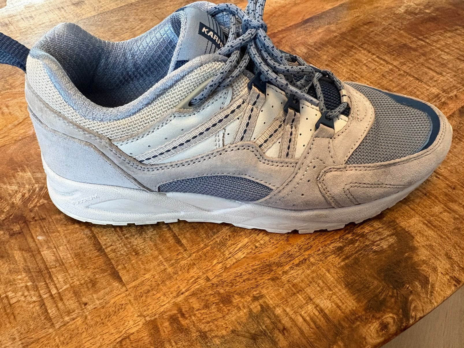 Karhu sneakers in maat 41,5, Ophalen of Verzenden