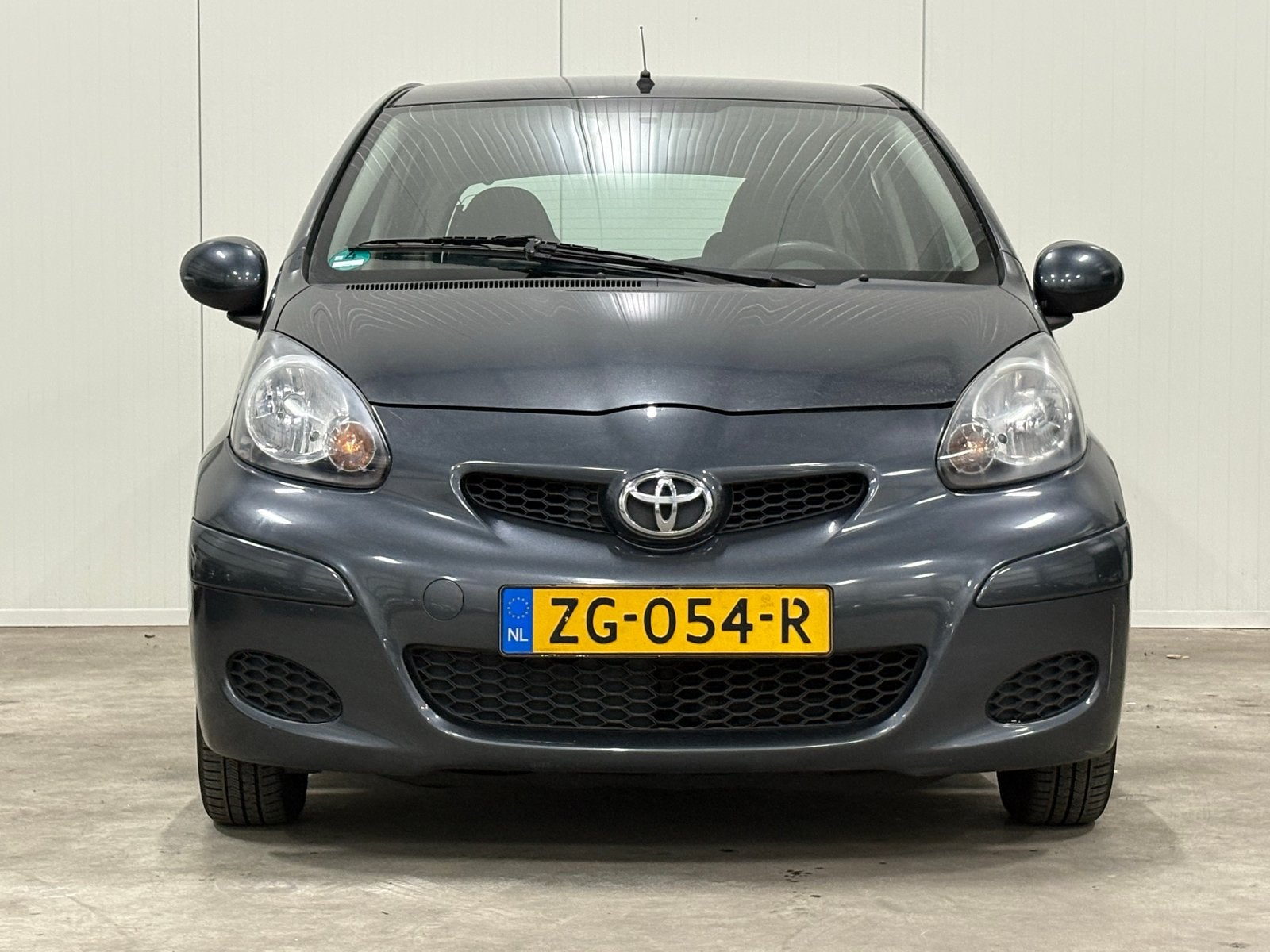 Toyota Aygo 1.0 VVT-I /2011/161254NAP/AIRCO/NWAPK/5DRS/, Auto's, Voorwielaandrijving, Stof, Metallic lak, 4 stoelen