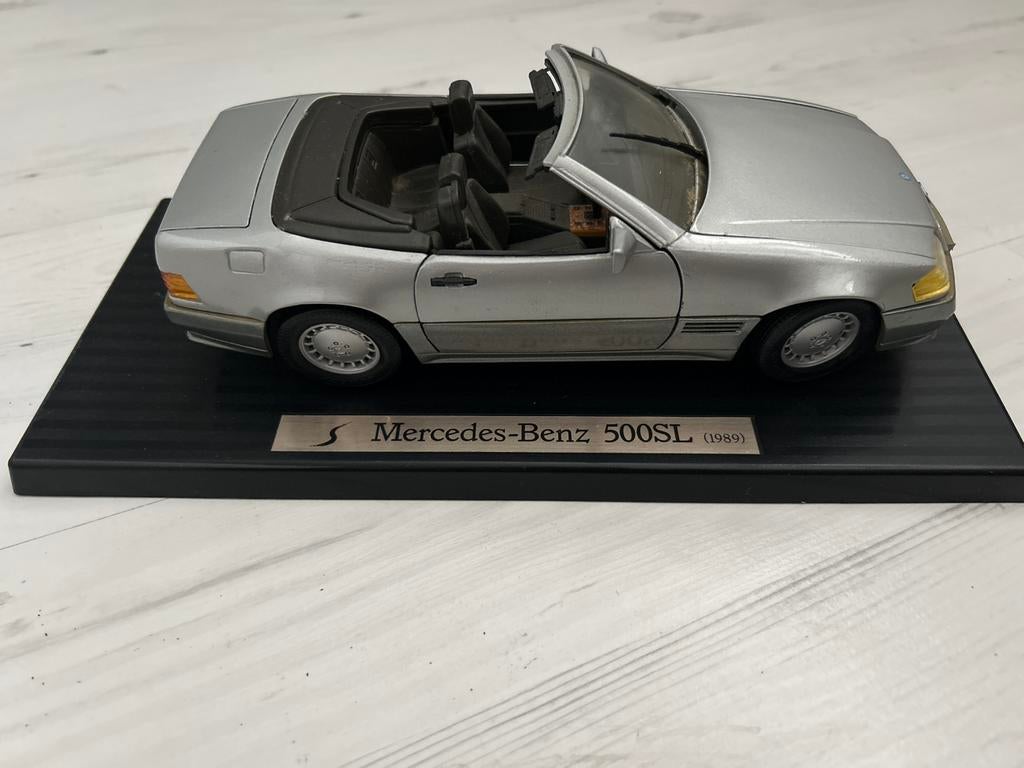 Burago Mercedes-Benz 500SL (1989) Schaalmodel 1:18, Ophalen of Verzenden, Gebruikt, Auto, Overige merken