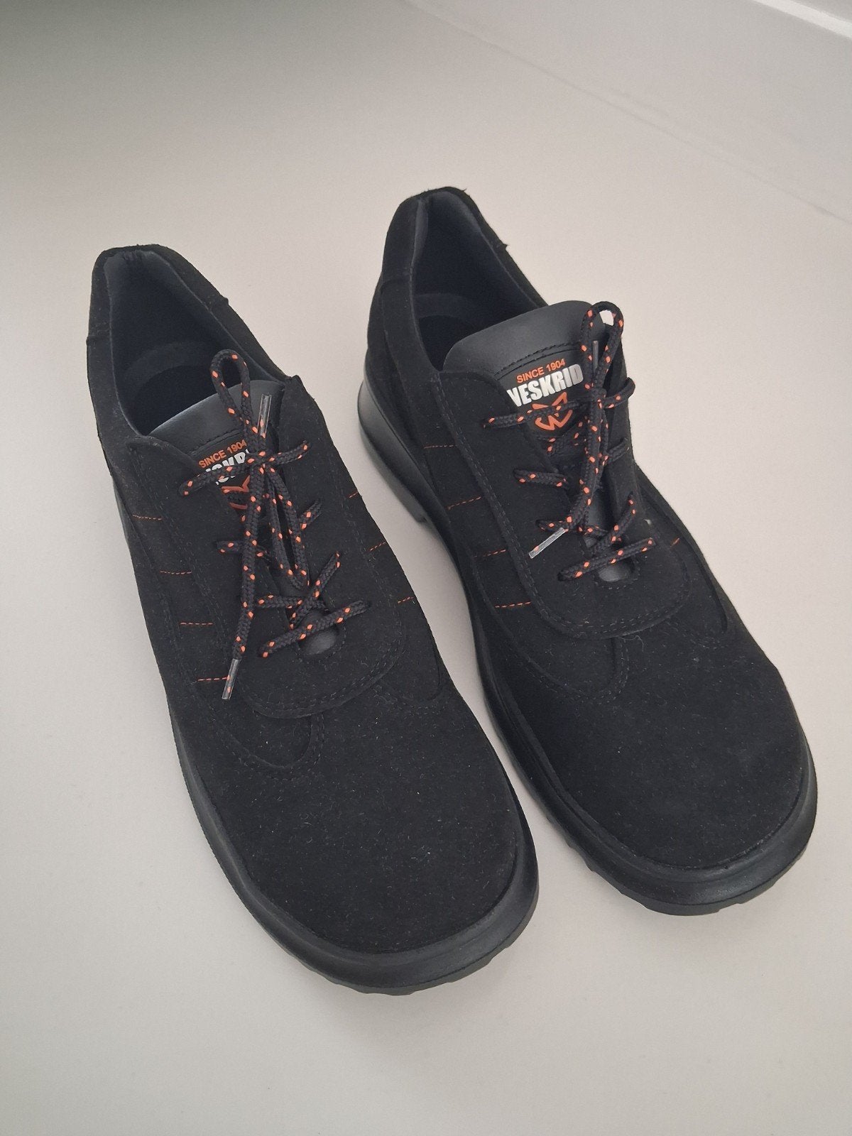 Nieuw Werkschoenen met stalen neus - Maat 39, Dames, Schoenen, Nieuw, Ophalen of Verzenden
