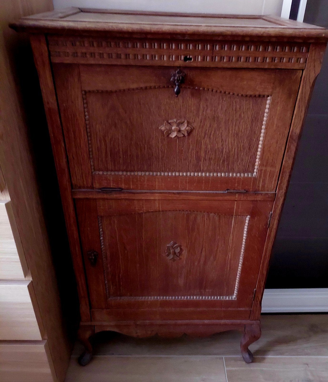 antiek secretaire kastje, Ophalen