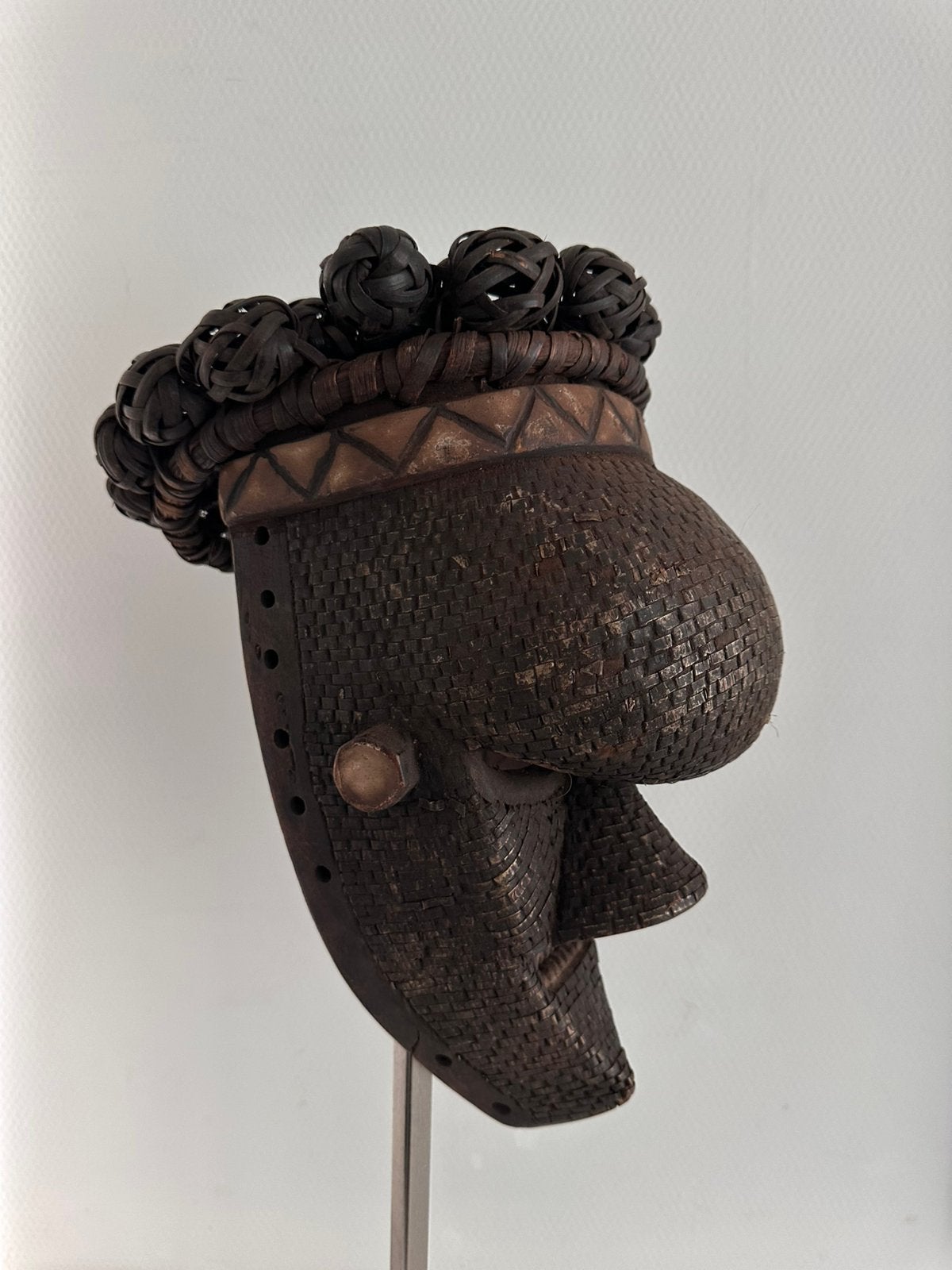 Exclusief Salampasu Mukinka Oorlogs masker antropoloog 1940, Ophalen of Verzenden