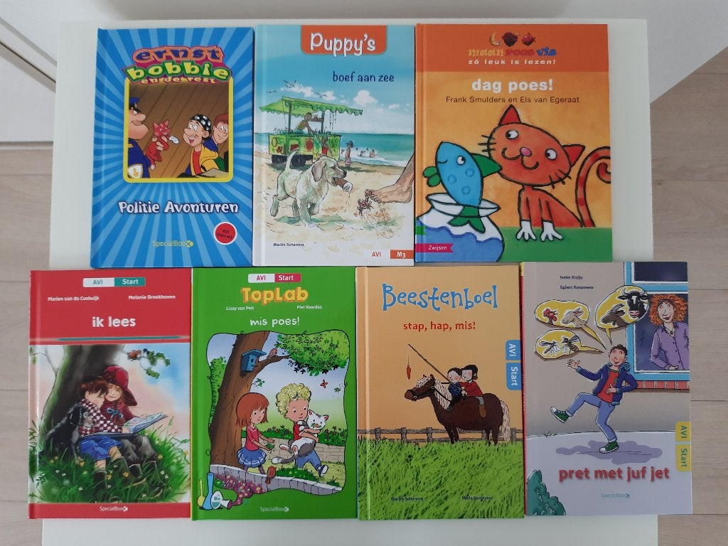 7 boekjes voor beginnende lezers, avi start en avi m3, Boeken, Ophalen of Verzenden, Zo goed als nieuw, Diverse auteurs, Fictie algemeen