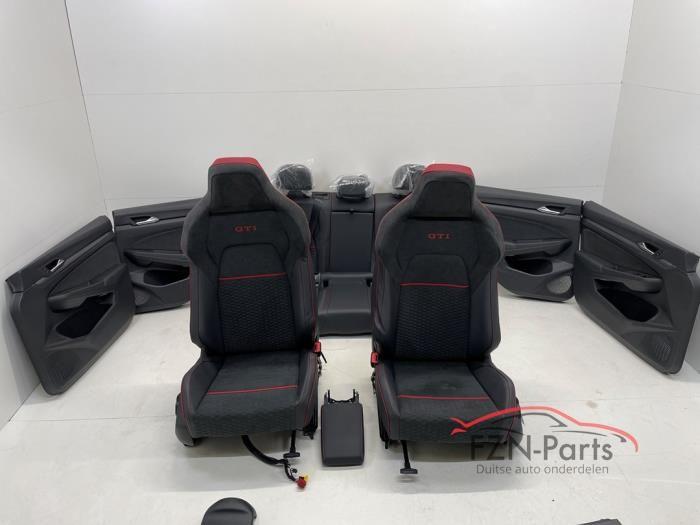 VW Golf 8 Facelift GTI Clubsport Interieur Leer Alcantara US, Auto-onderdelen, Interieur en Bekleding, Ophalen of Verzenden, Gebruikt