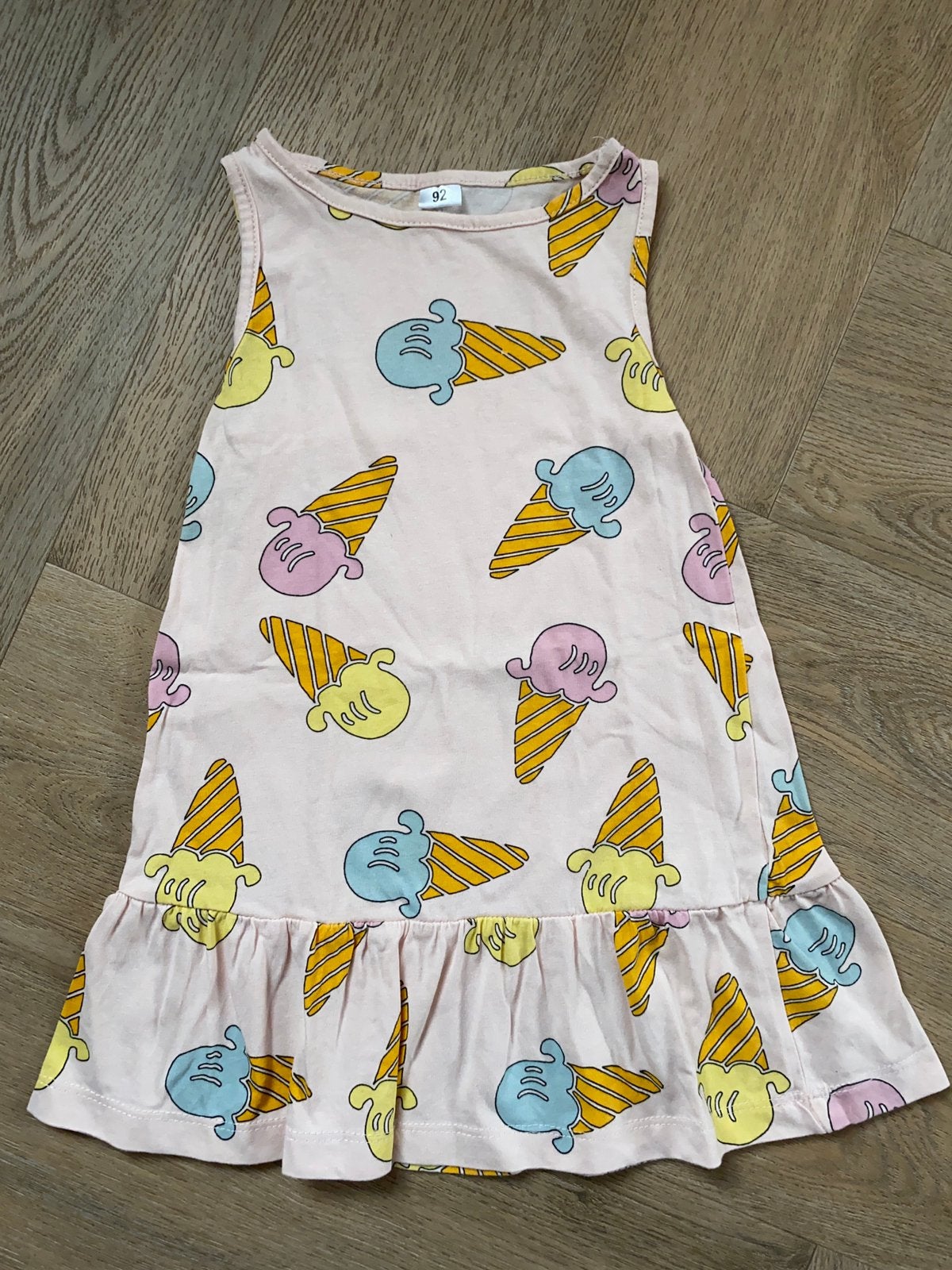 Zomerjurkje met ijsjes  maat 92, Kinderen en Baby's, Kinderkleding | Maat 92, Ophalen of Verzenden, Gebruikt, Meisje, Jurk of Rok