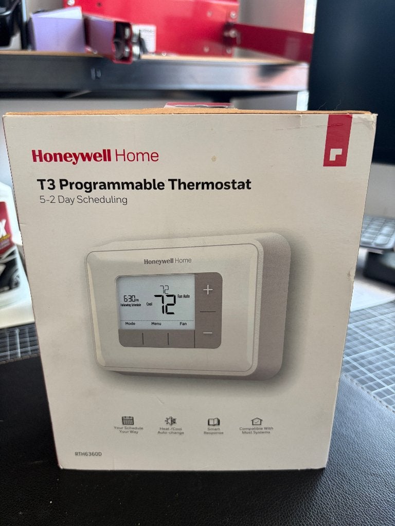 Honeywell T3 programmeerbare thermostaat verwarmen en koelen, Ophalen of Verzenden, Nieuw
