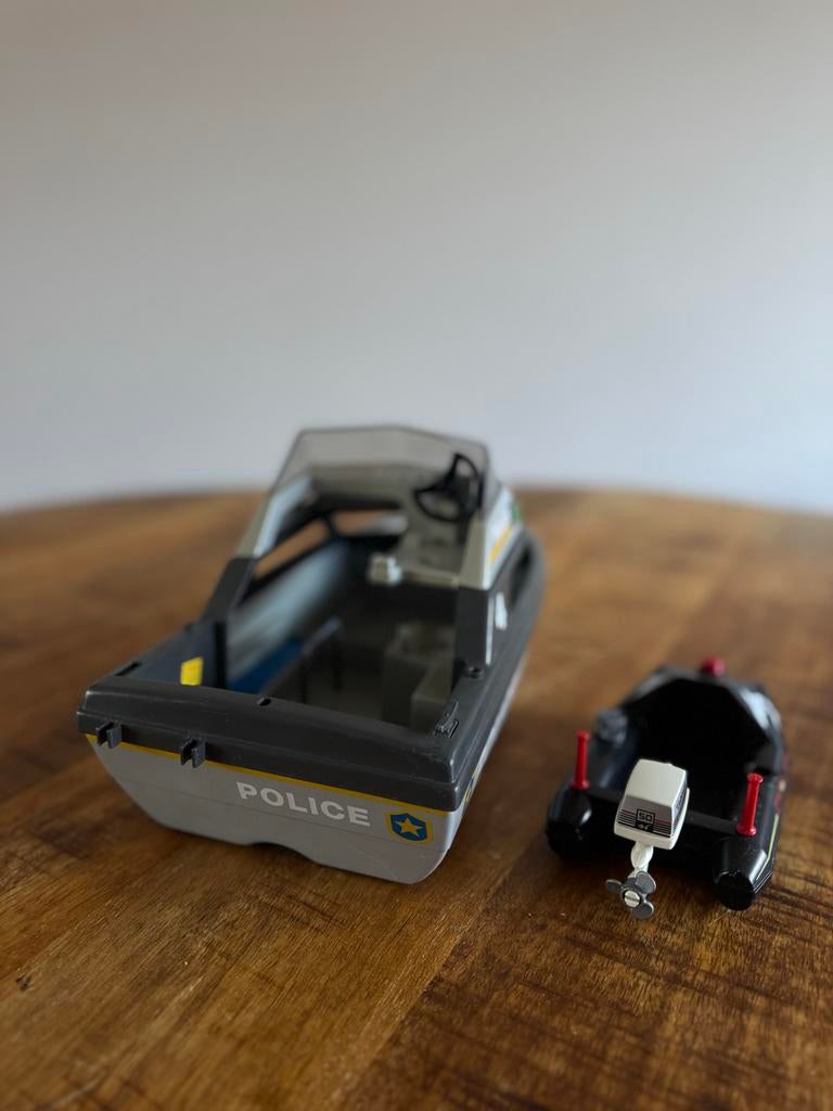 Playmobil Politieboot met figuren en accessoires, Ophalen of Verzenden, Gebruikt, Los playmobil