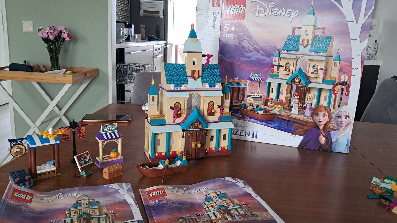 LEGO Disney Frozen II Arendelle Kasteel 41167, Ophalen of Verzenden, Zo goed als nieuw